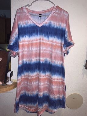 SHEIN Blue White Pink Tie-Dye V-Neck Short Sleeve Blouse